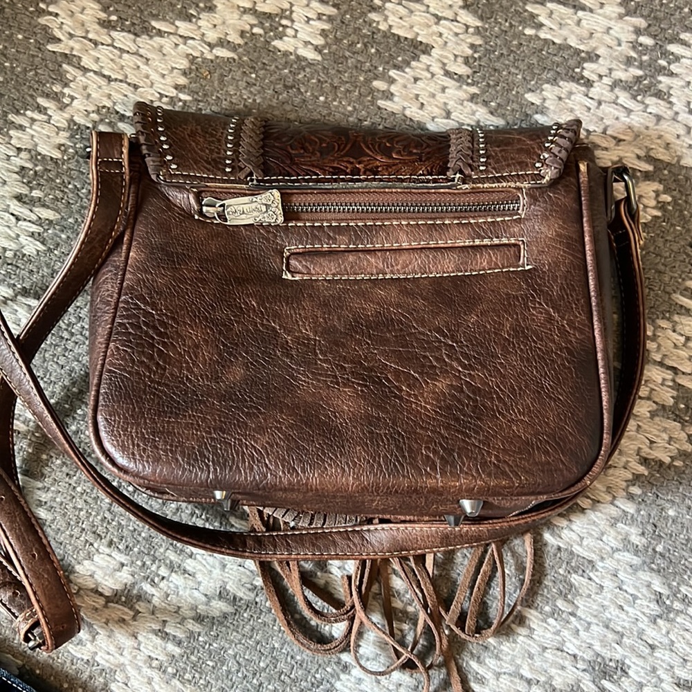Trinity Ranch Crossbody - Picture 3 of 4